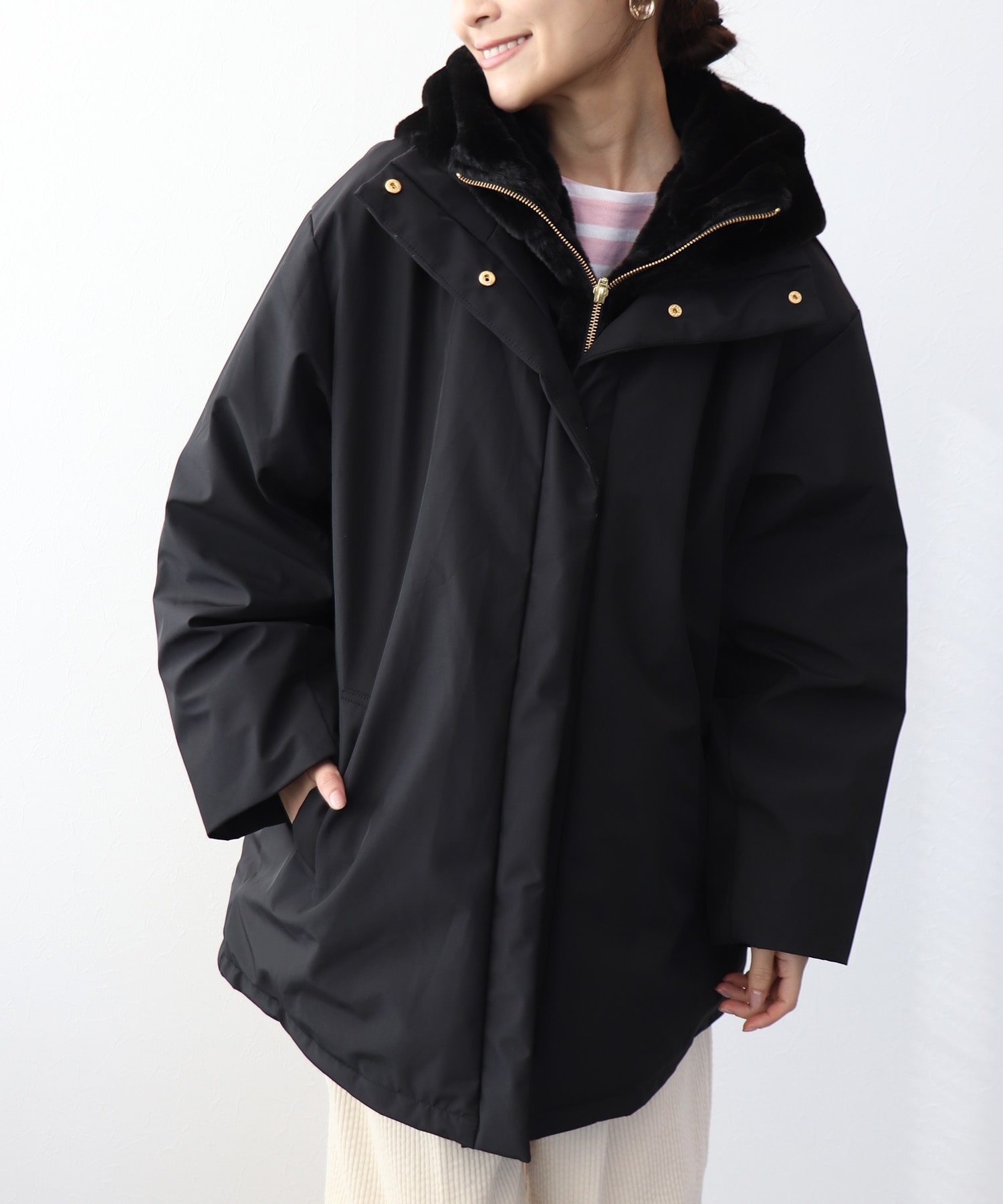 ステッチレス ライナー付きダウンジャケット