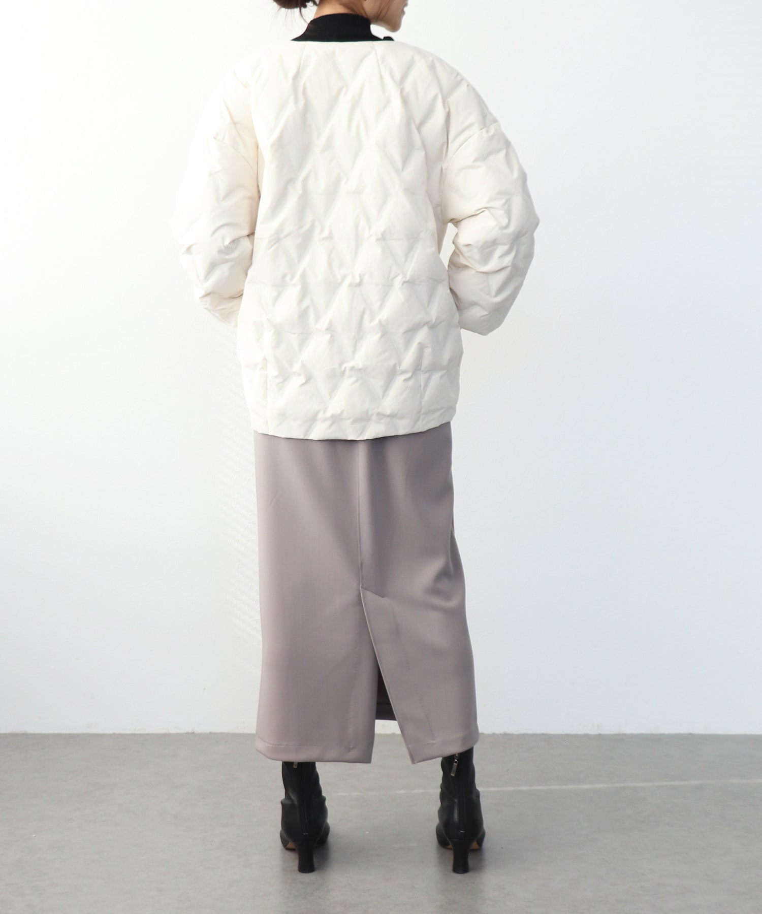 ステッチレスダウンノーカラージャケット