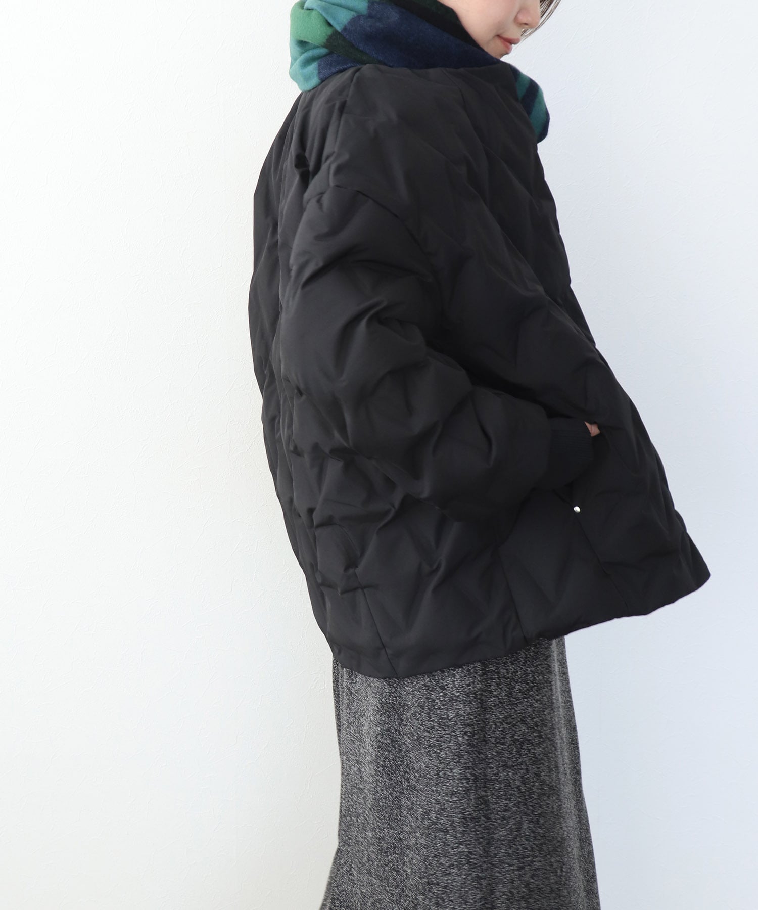 ステッチレスダウンノーカラージャケット