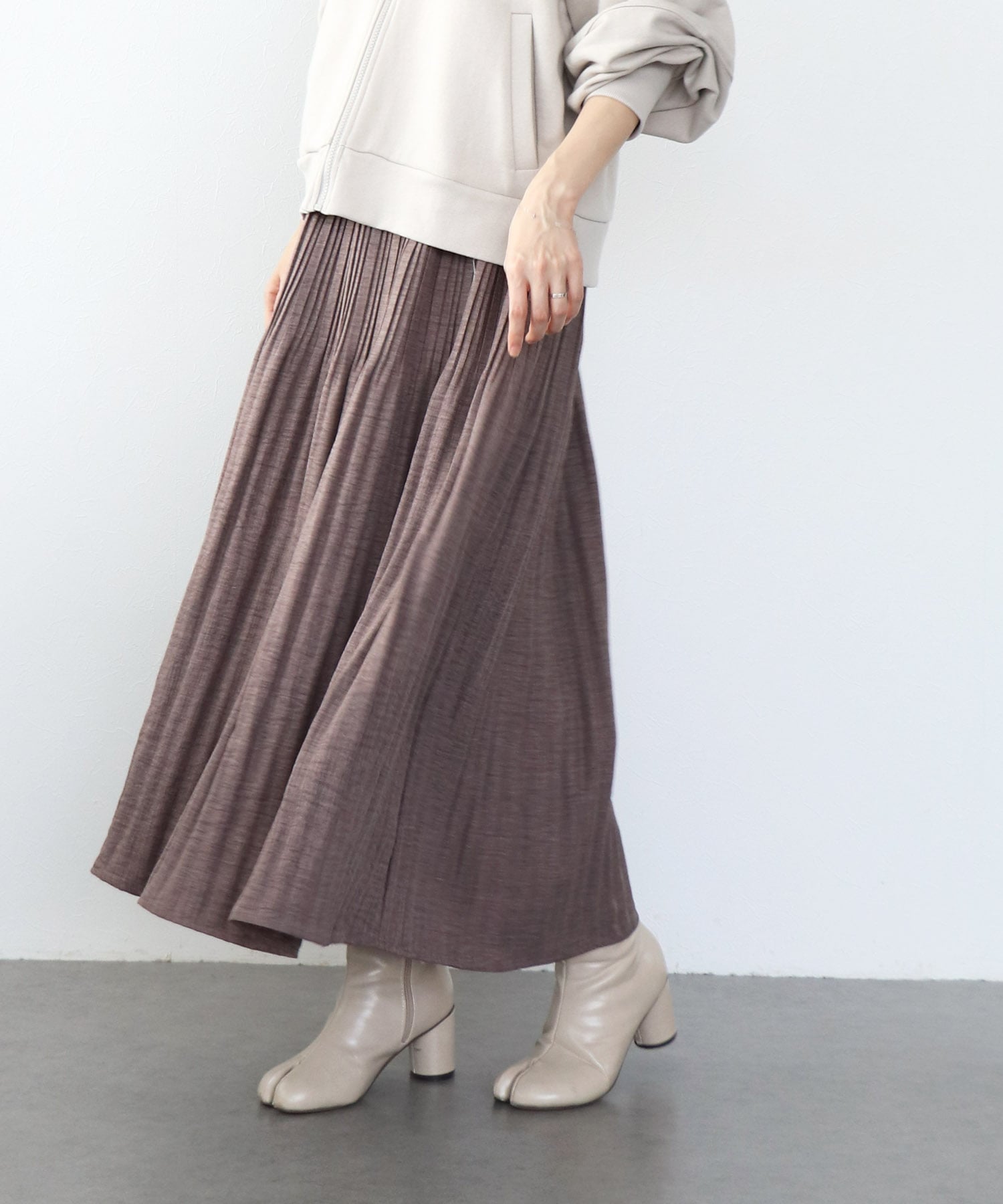 ミストウールタッチプリーツスカート