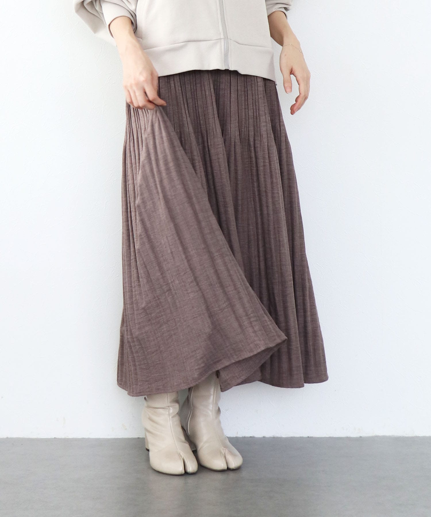 ミストウールタッチプリーツスカート