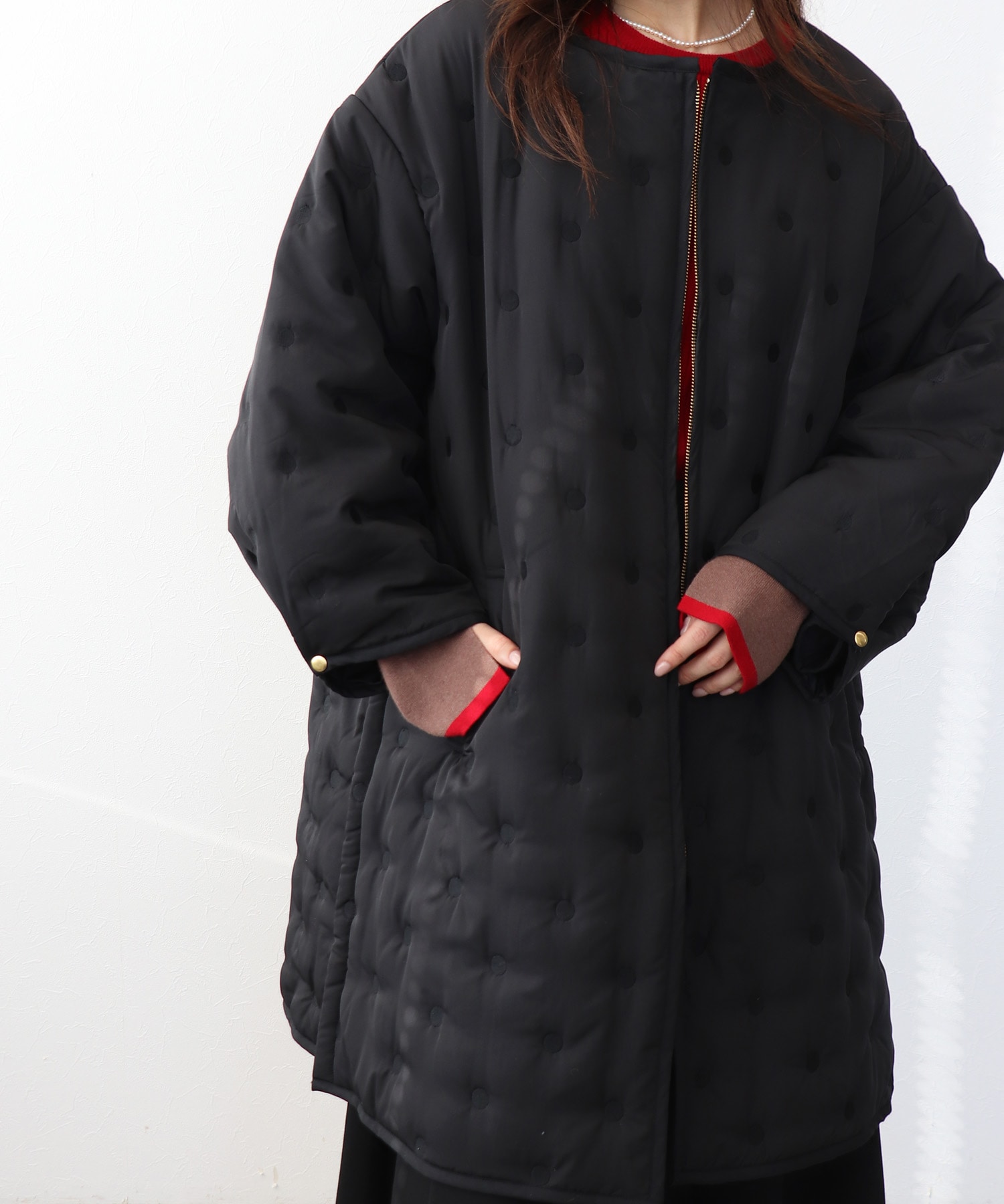 ドット刺繍キルトノーカラーコート