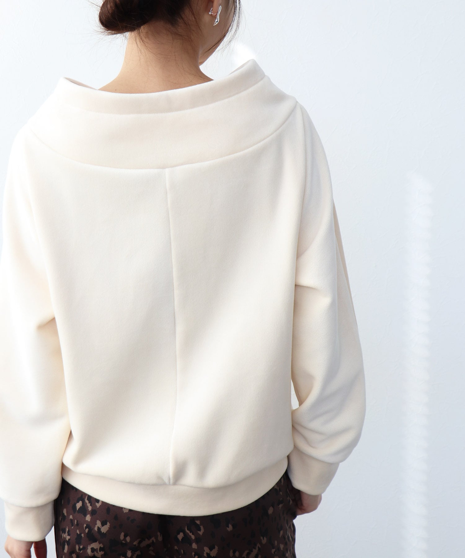 もちふわリブジャージープルオーバー