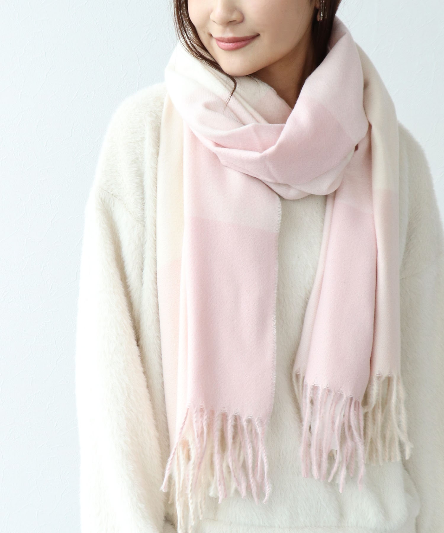 ソフトタッチ ブロックチェックストール