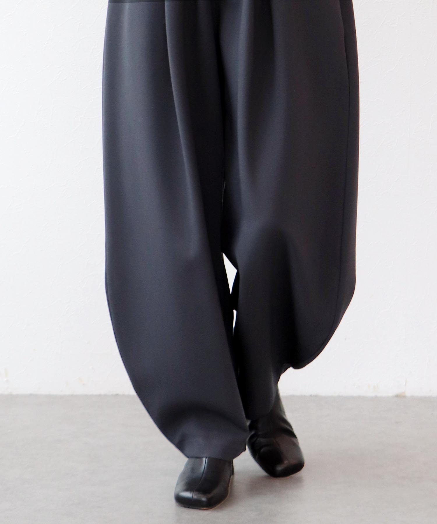 秋冬素材 モロッコパンツ