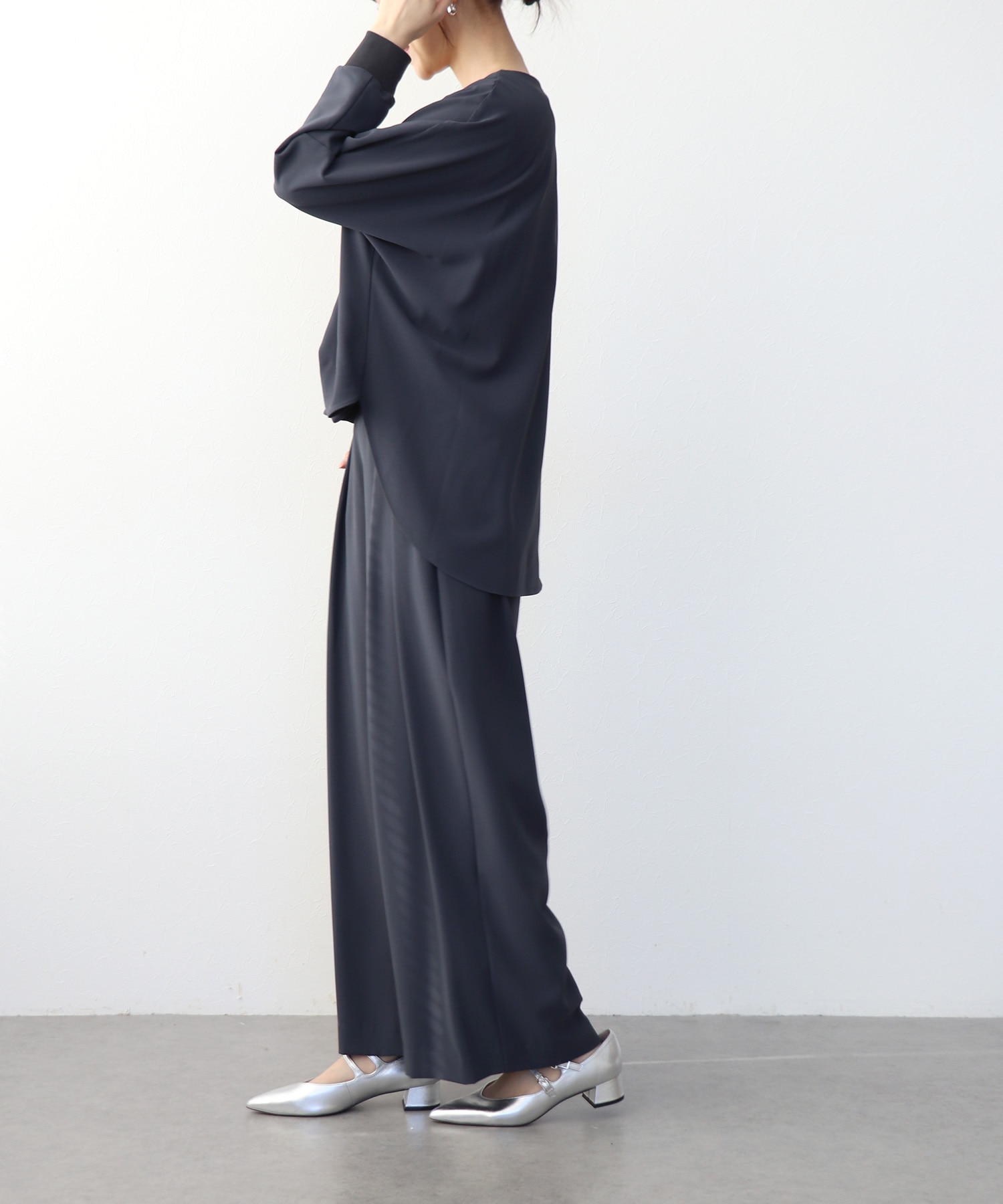 ２タックワイドパンツ