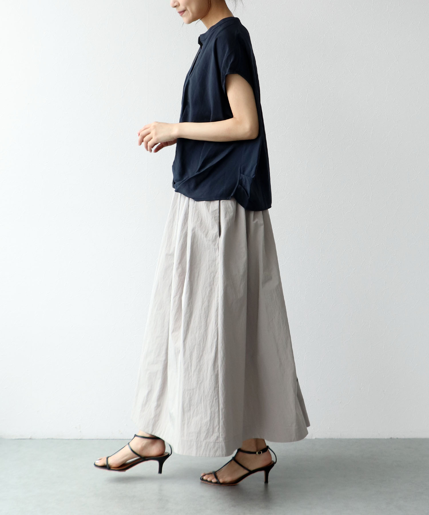 シャカナイロンタックスカート
