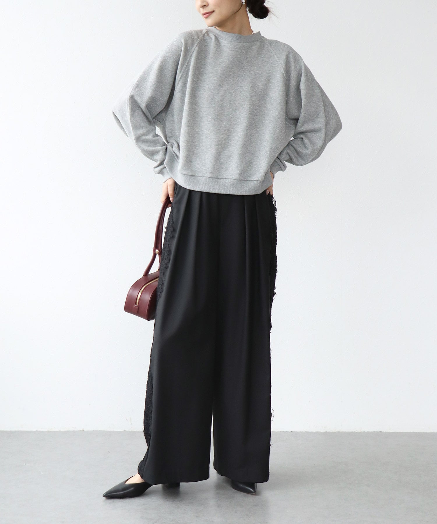 サイドレースタックパンツ