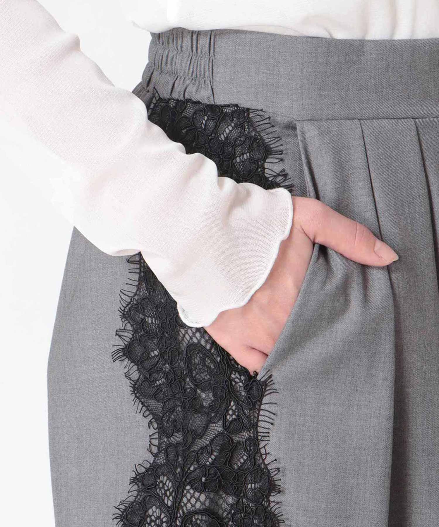 サイドレースタックパンツ