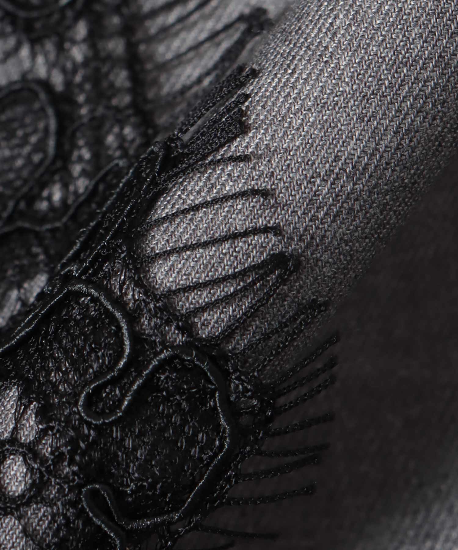 サイドレースタックパンツ