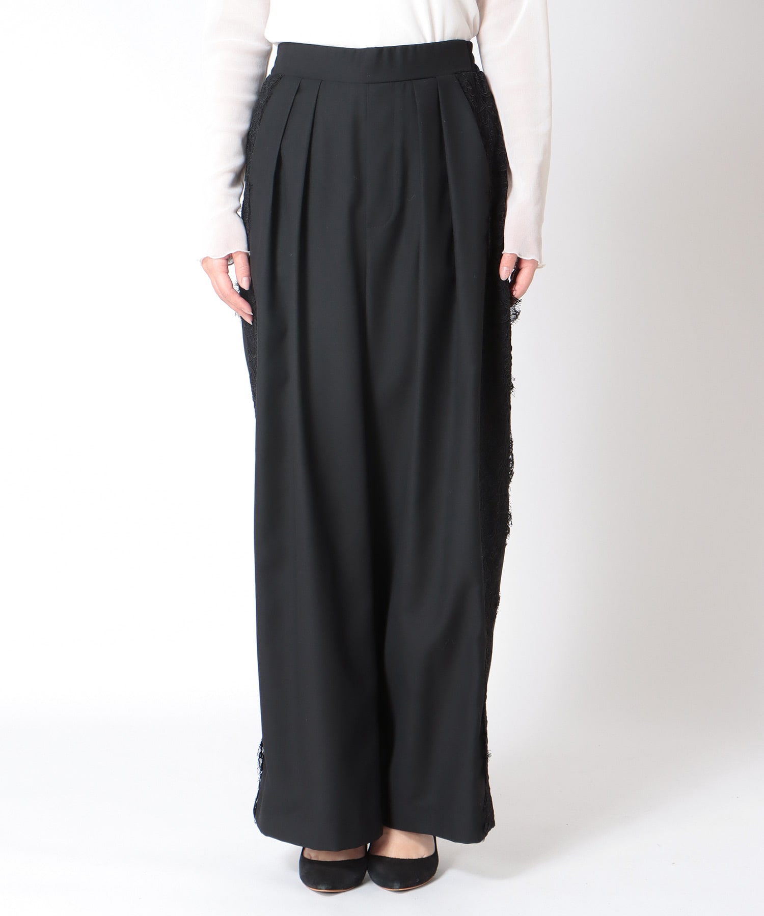 サイドレースタックパンツ