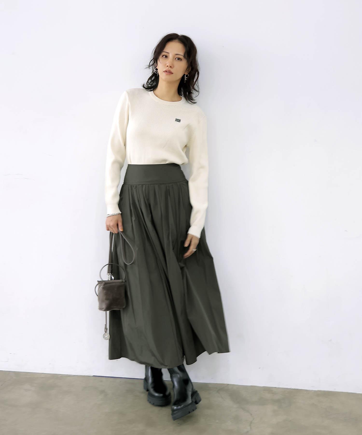 【8月28日予約販売】newnew刺繍リブニット【WEB限定】