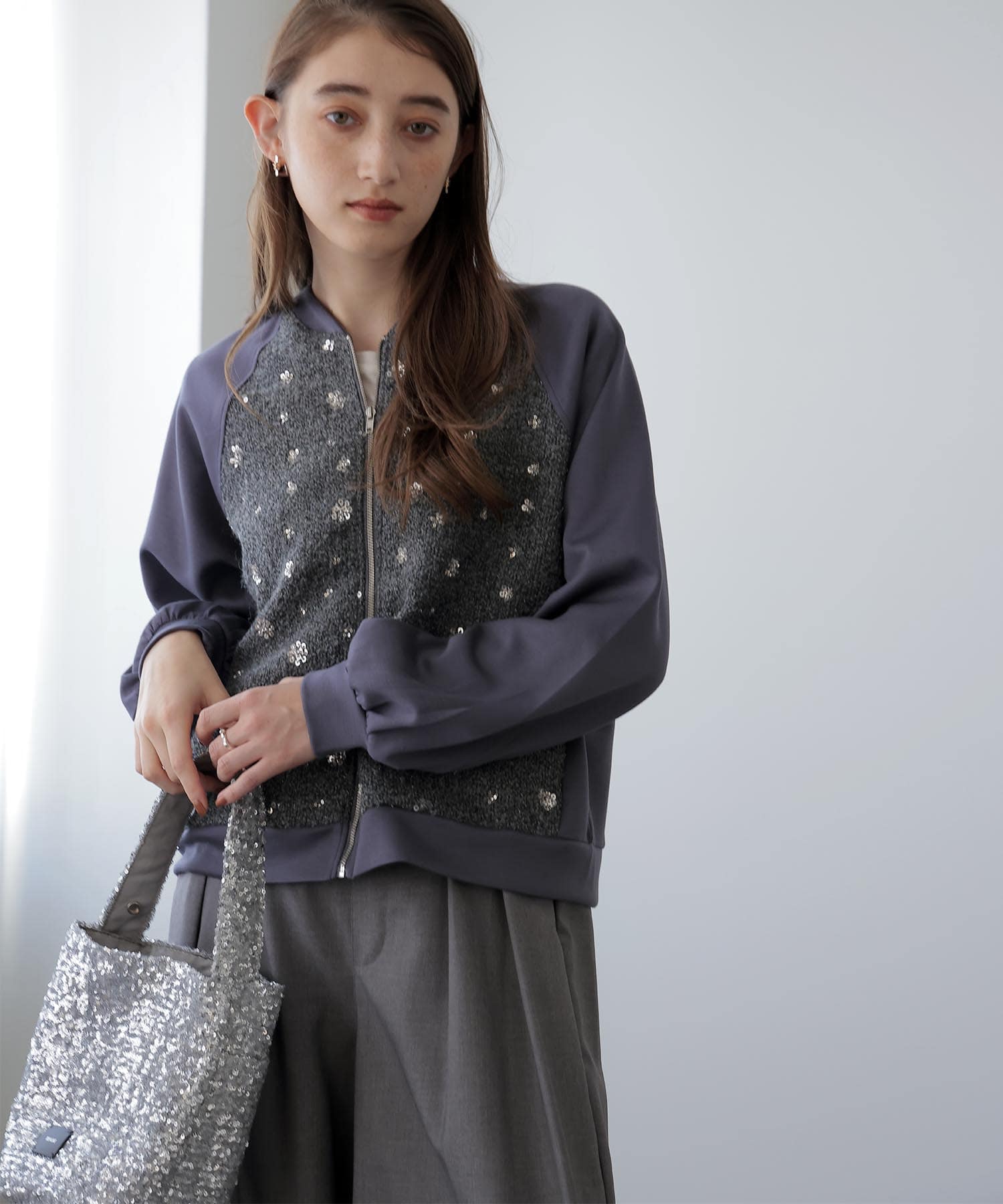 異素材MIXスパンコール刺繍ブルゾン【WEB限定】