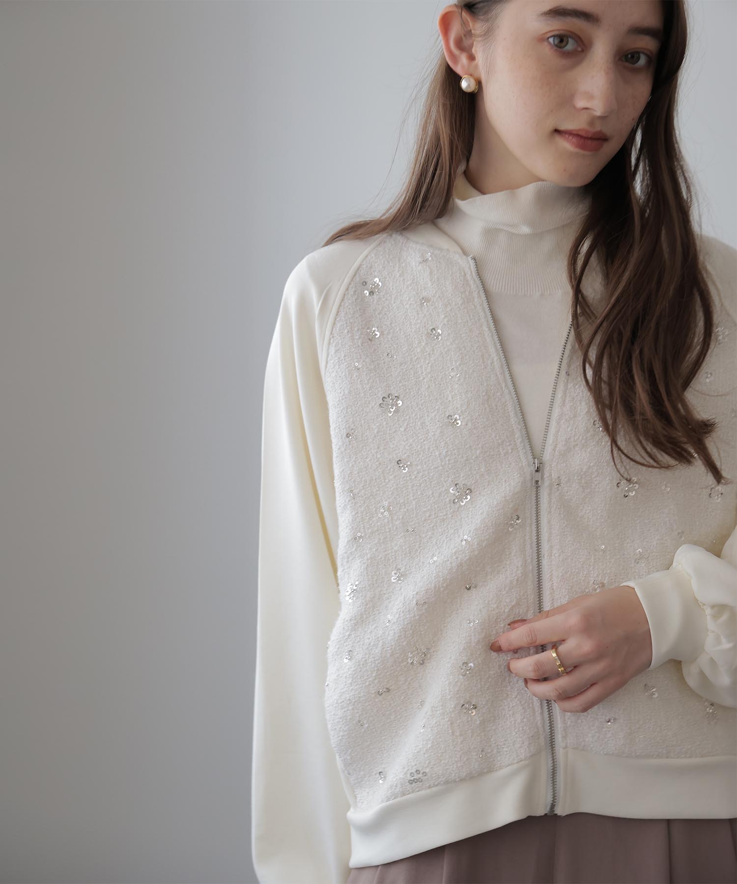 異素材MIXスパンコール刺繍ブルゾン【WEB限定】