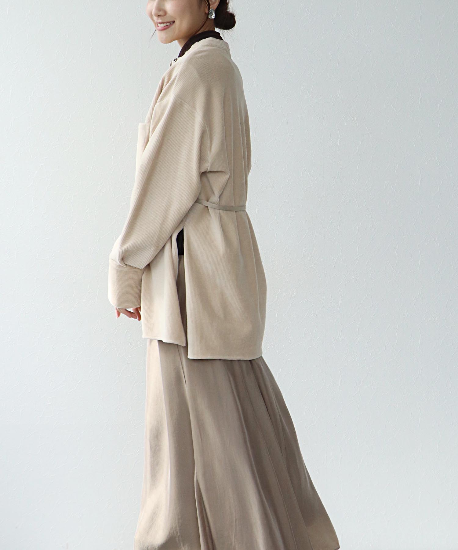 コーデュロイベルテッドシャツ