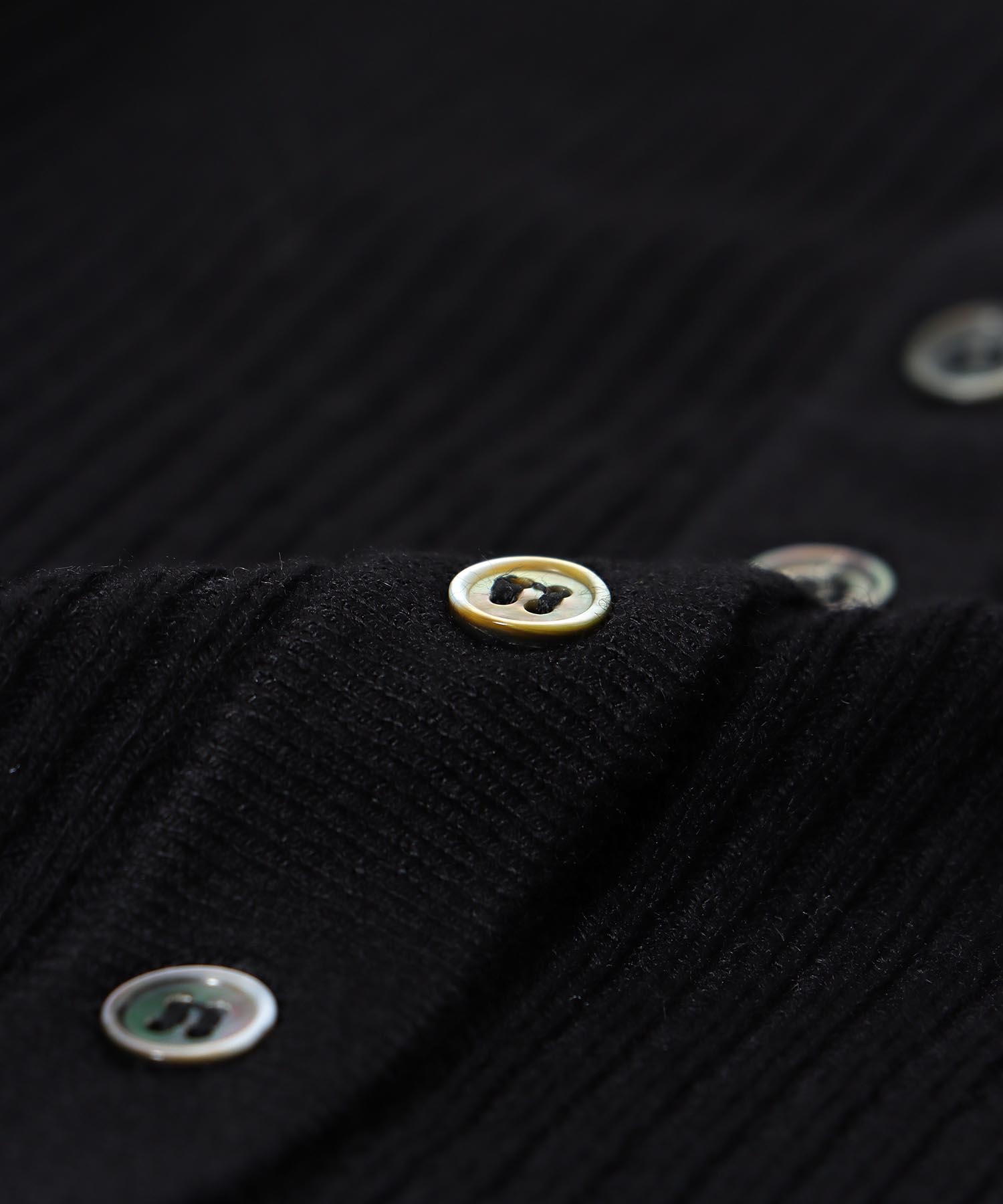 マルチwayタートルニット