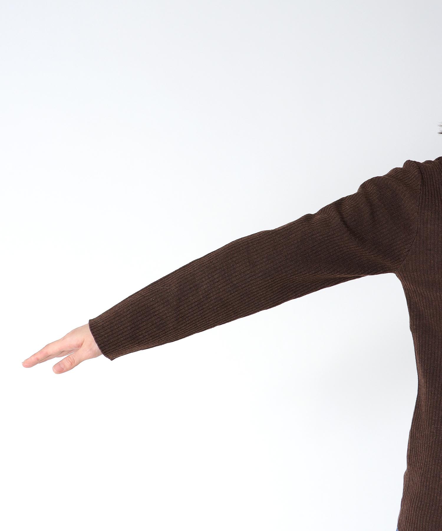 マルチwayタートルニット