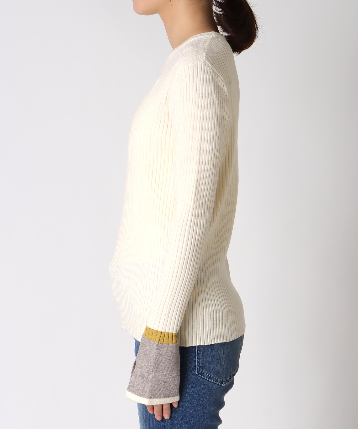 袖口バイカラーリブニット