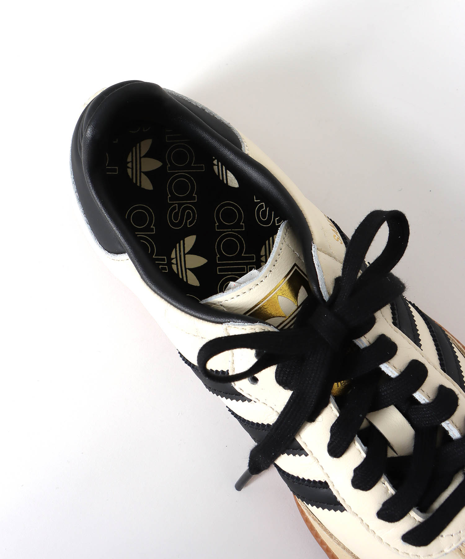 アディダスオリジナルス スニーカー SAMBA OG W 【adidas Originals】