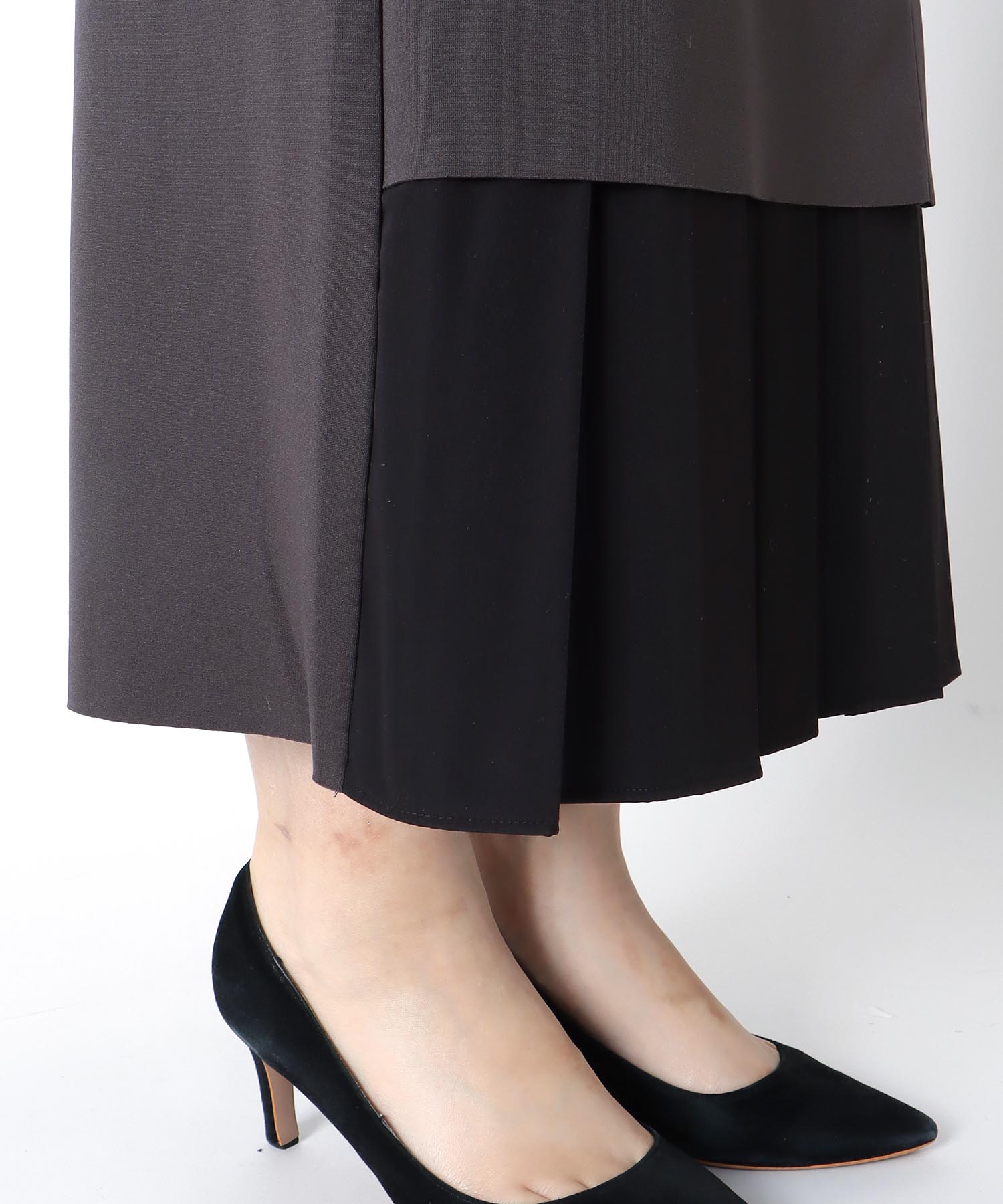 プリーツドッキングタイトスカート