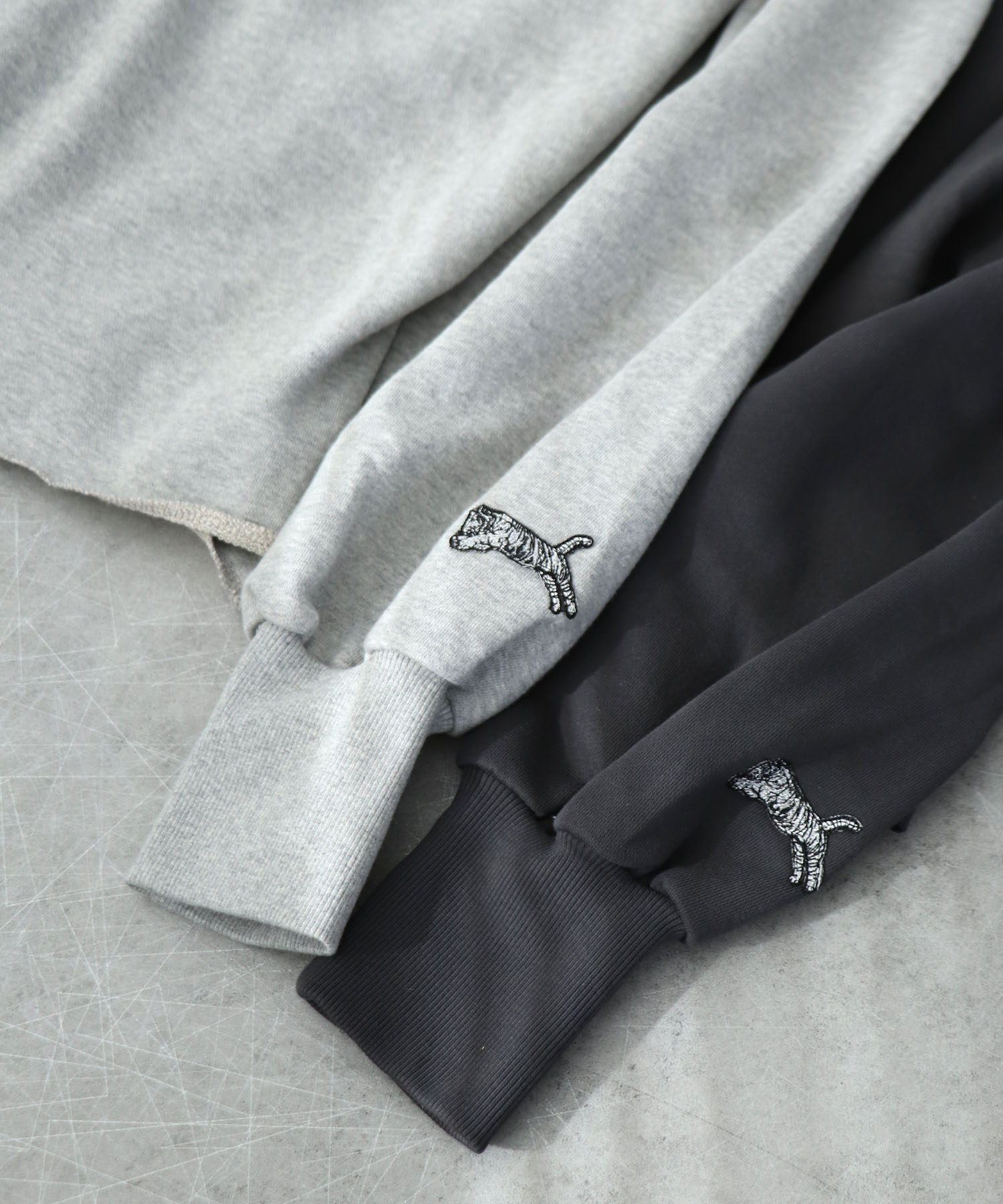 キーネックTORAプルオーバー