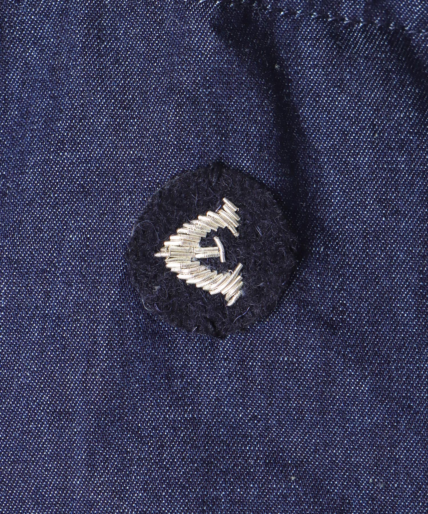 ダンガリーデニムダウンジャケット