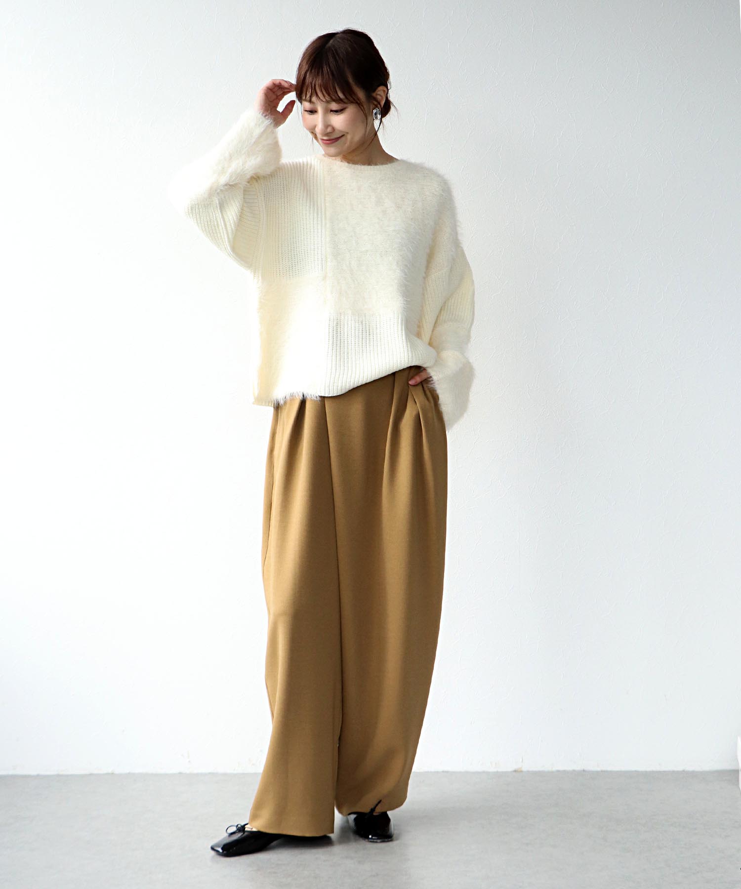 ダブルジョーゼットタックパンツ