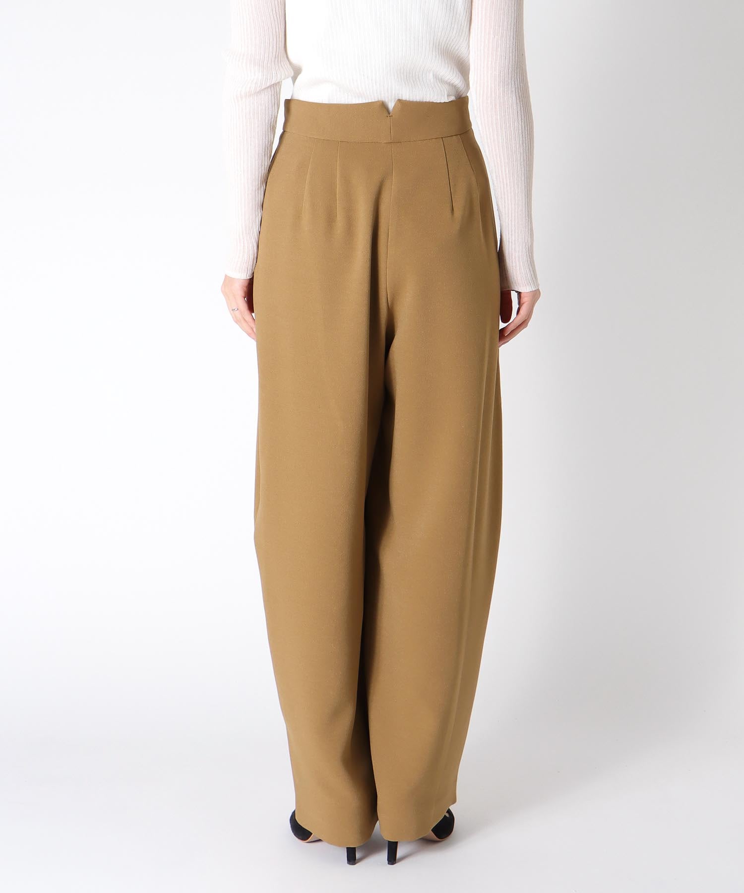 ダブルジョーゼットタックパンツ