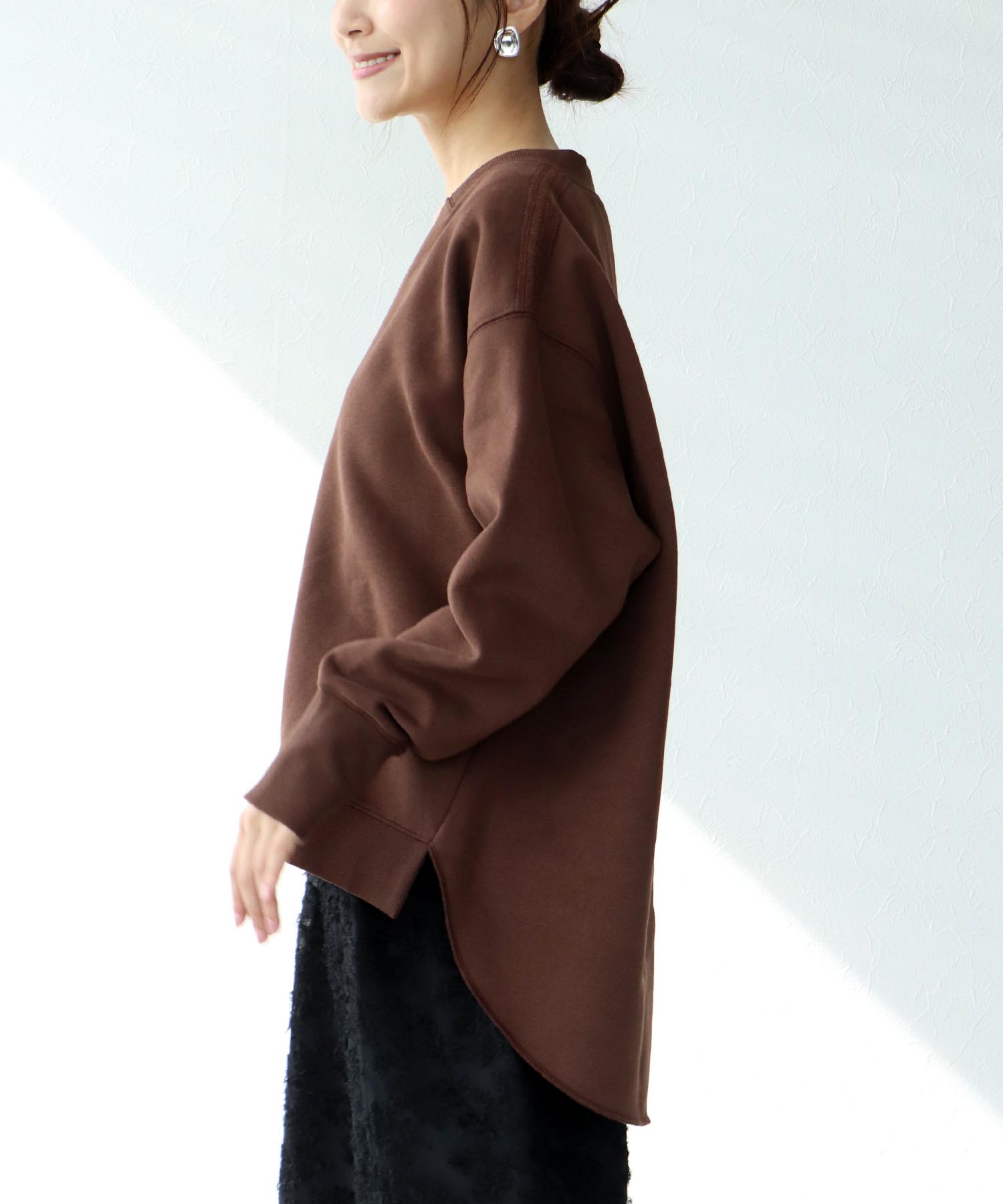 裏毛Vネックプルオーバー