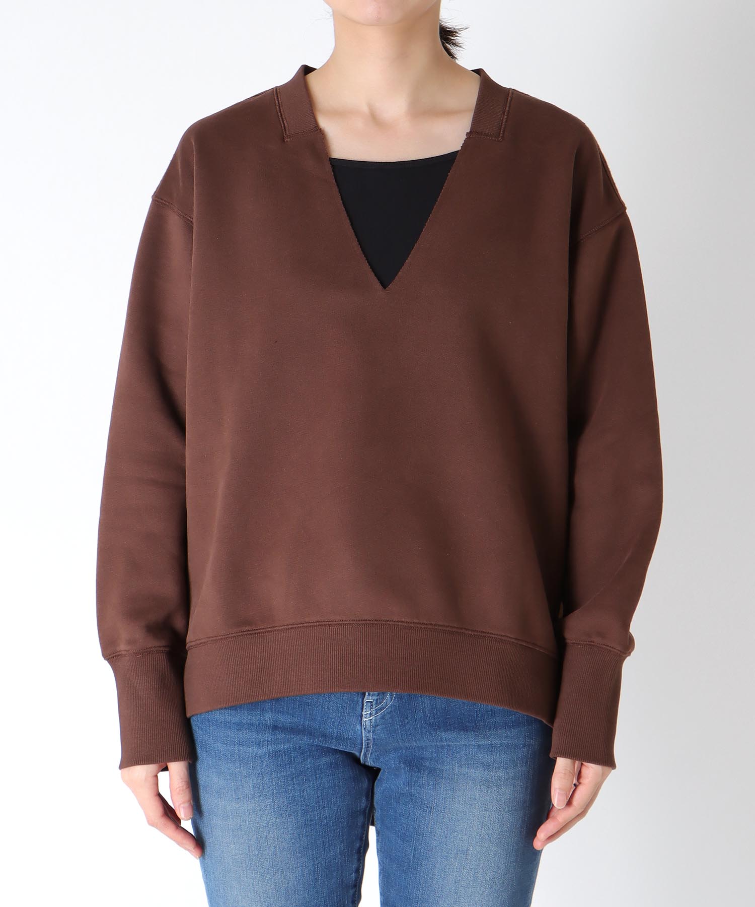 裏毛Vネックプルオーバー