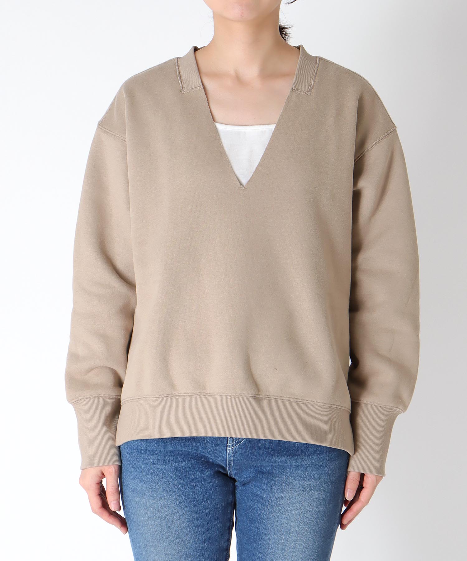 裏毛Vネックプルオーバー