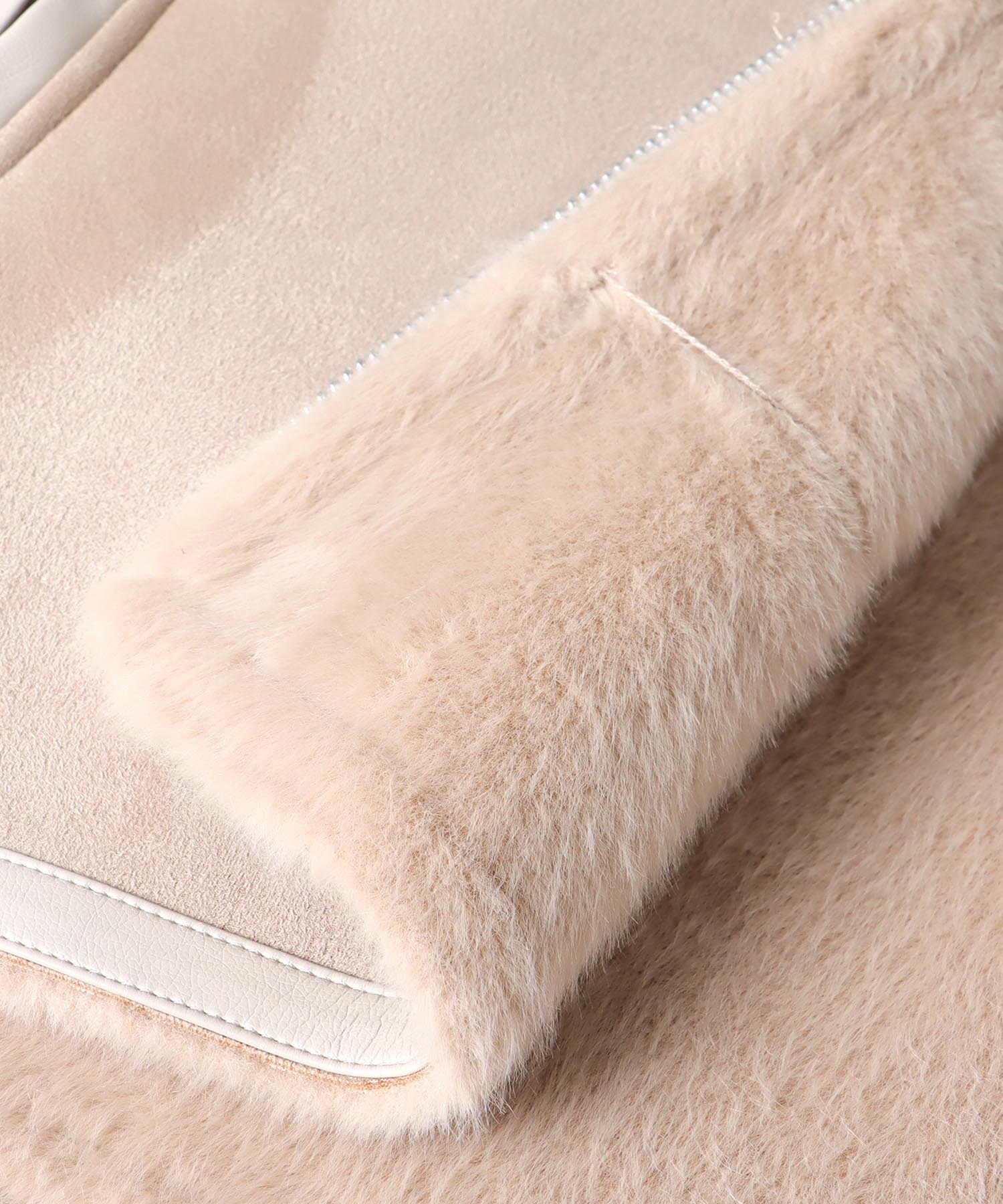 フェイクムートンショートコート