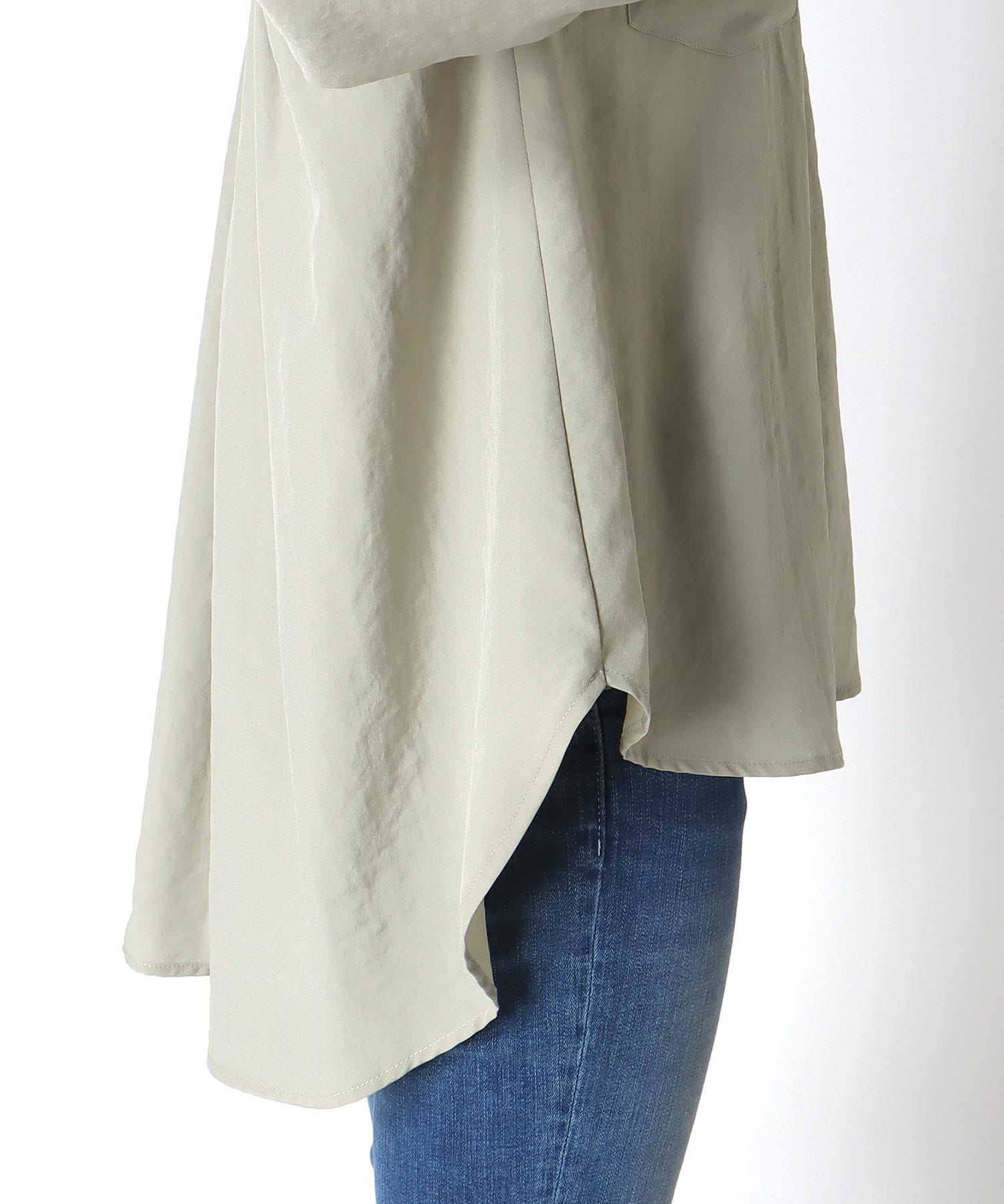 ナチュラルエアータンブラーブラウス