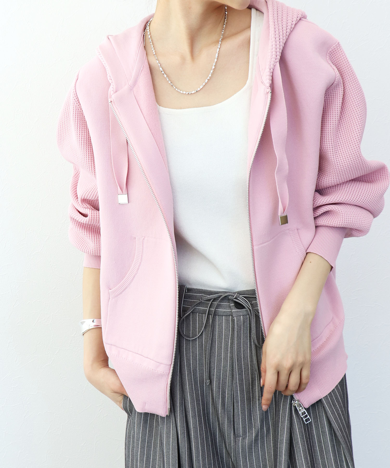 フードニットパーカー