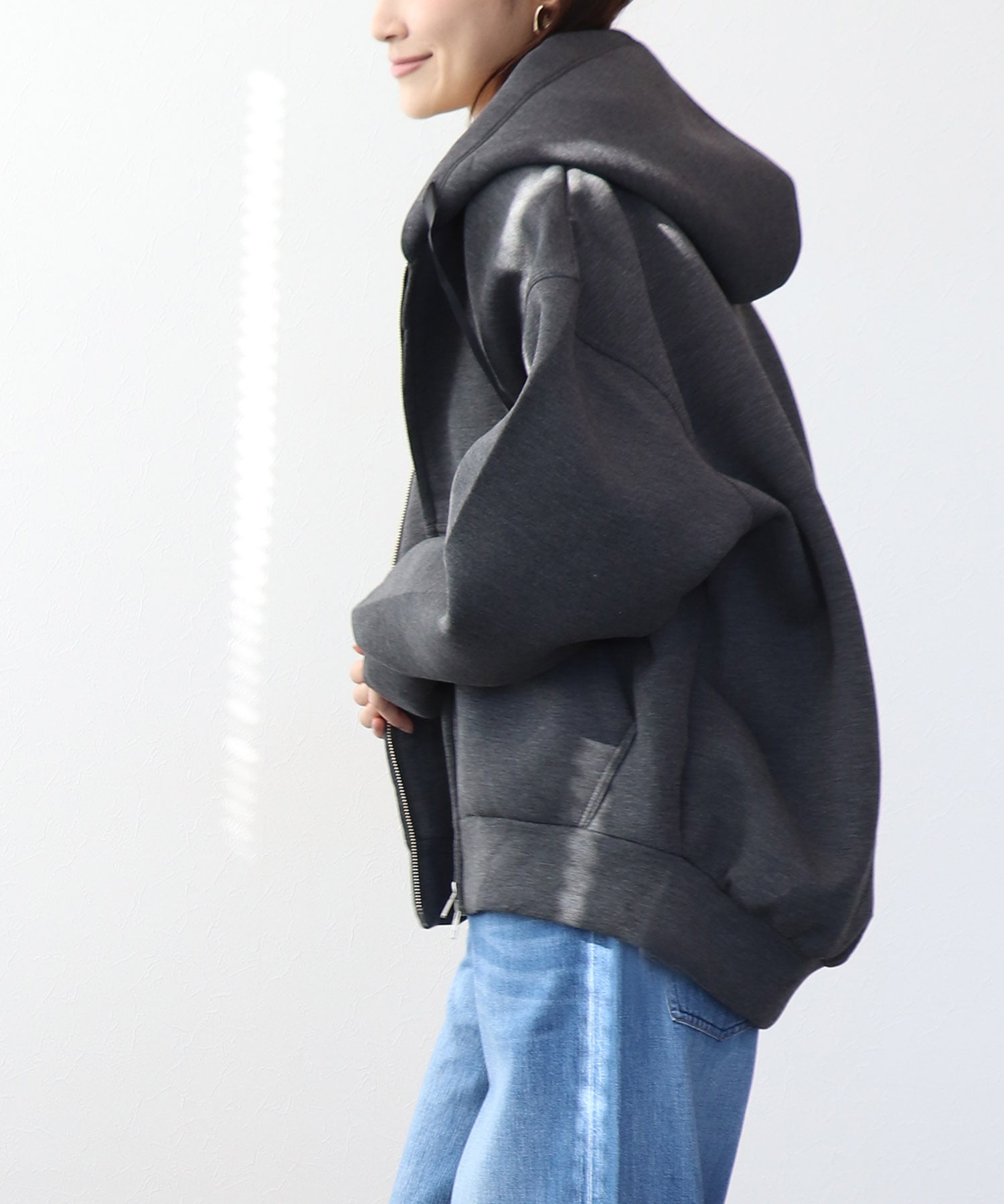 エアリーダンボール ZIPパーカー