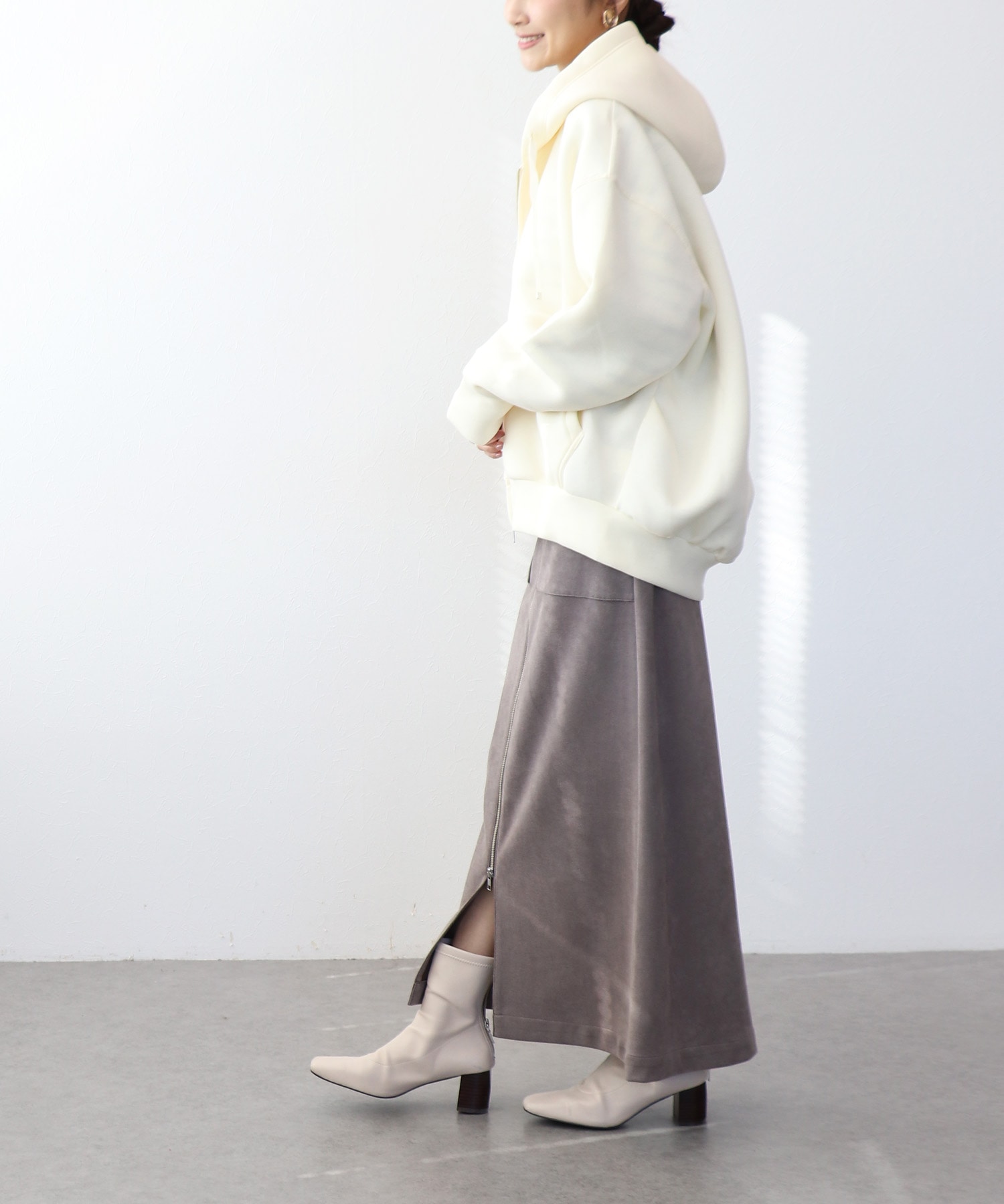 エアリーダンボール ZIPパーカー