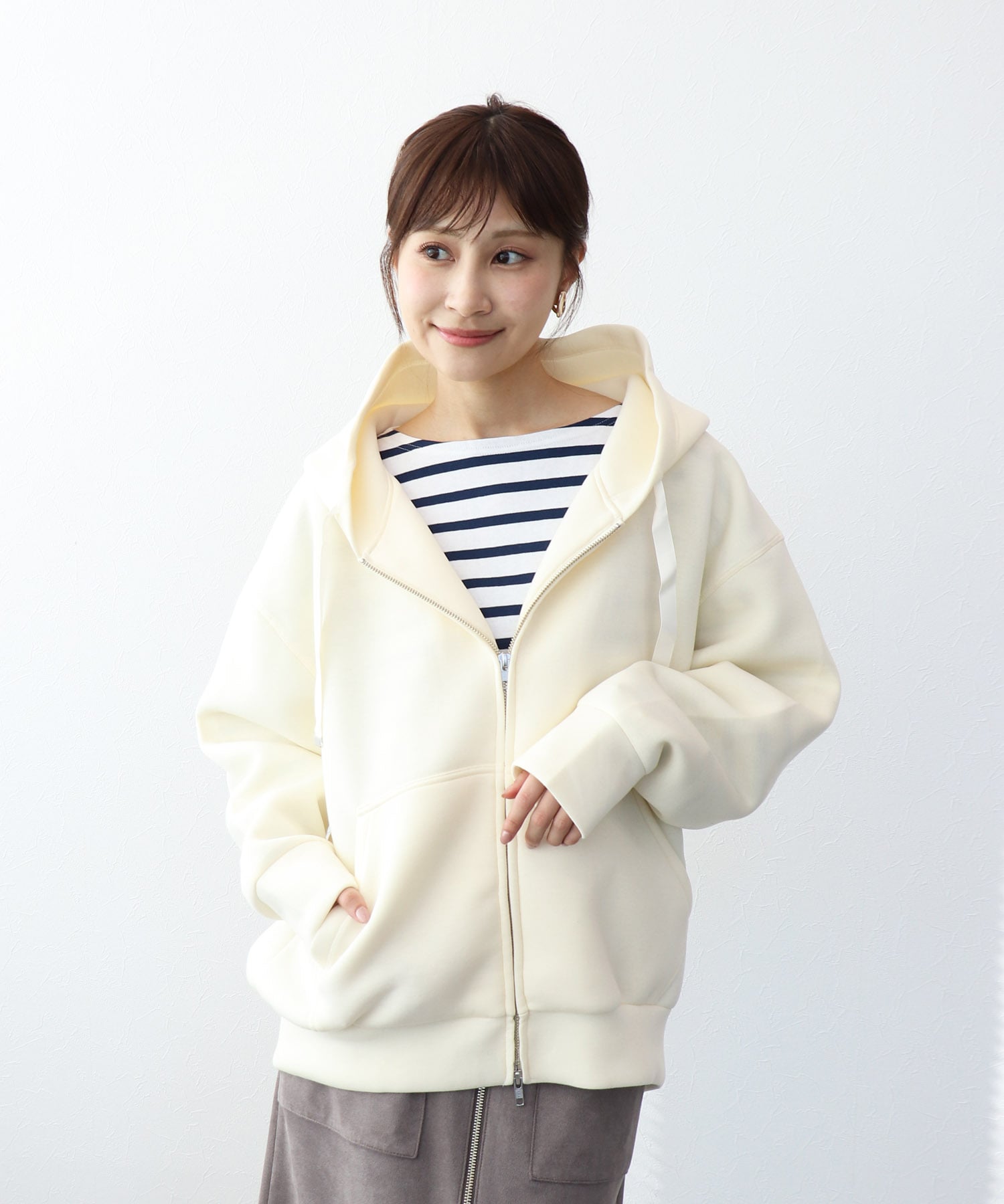 エアリーダンボール ZIPパーカー