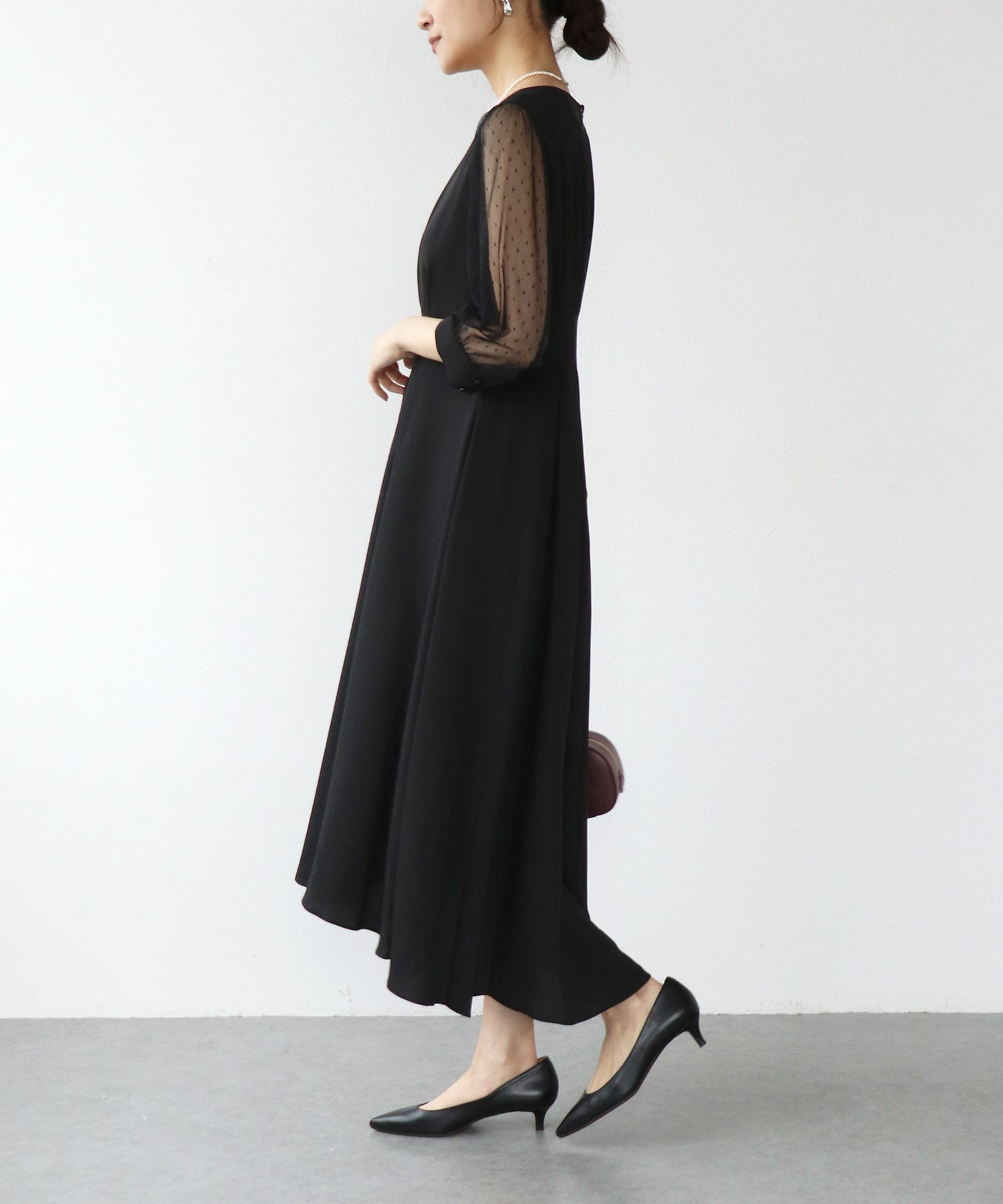 ウエストタック袖ドットチュールワンピース