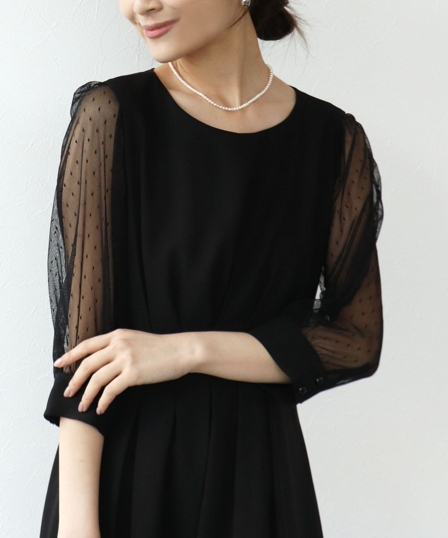 ウエストタック袖ドットチュールワンピース