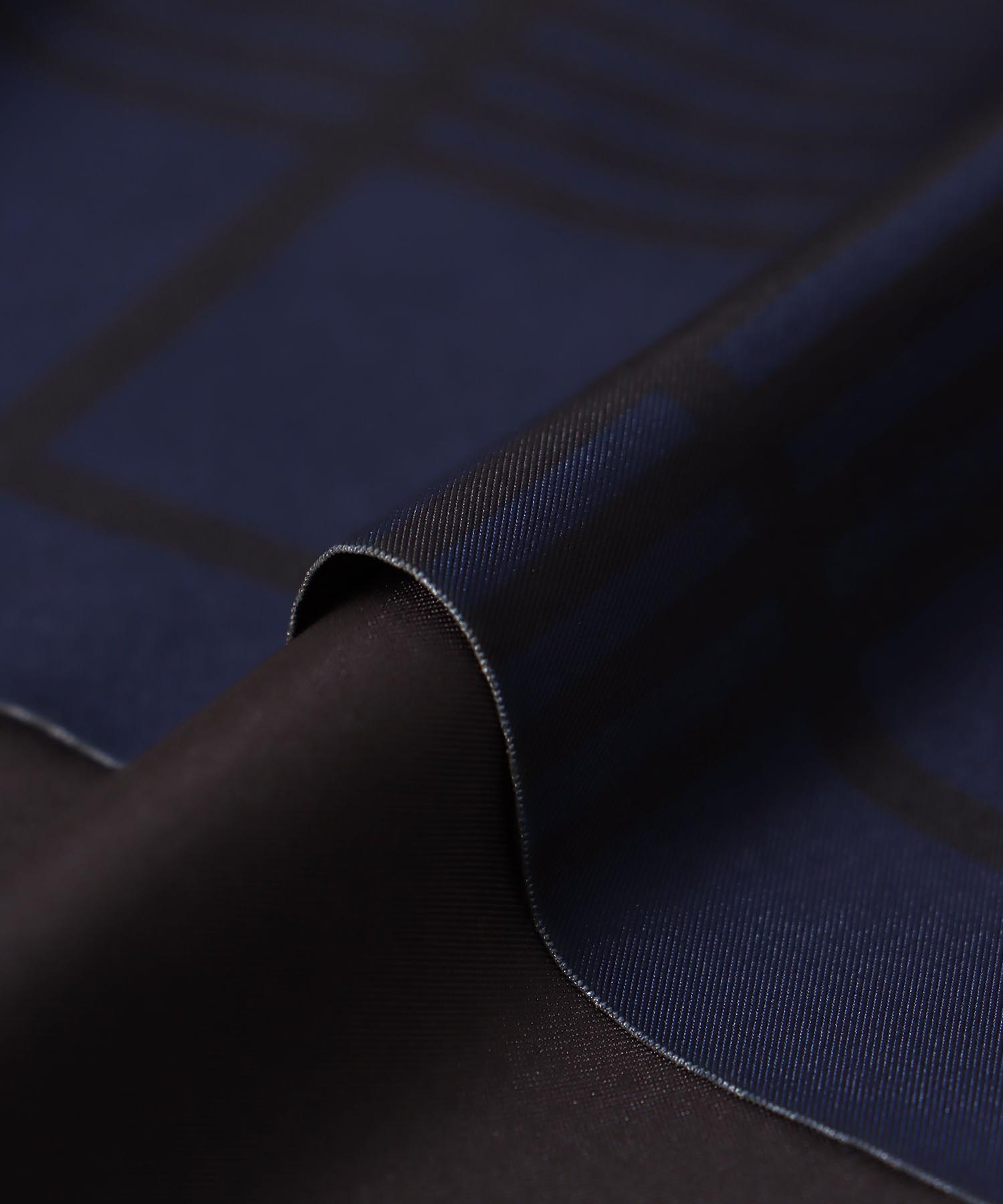 リバーシブルタフタスカート