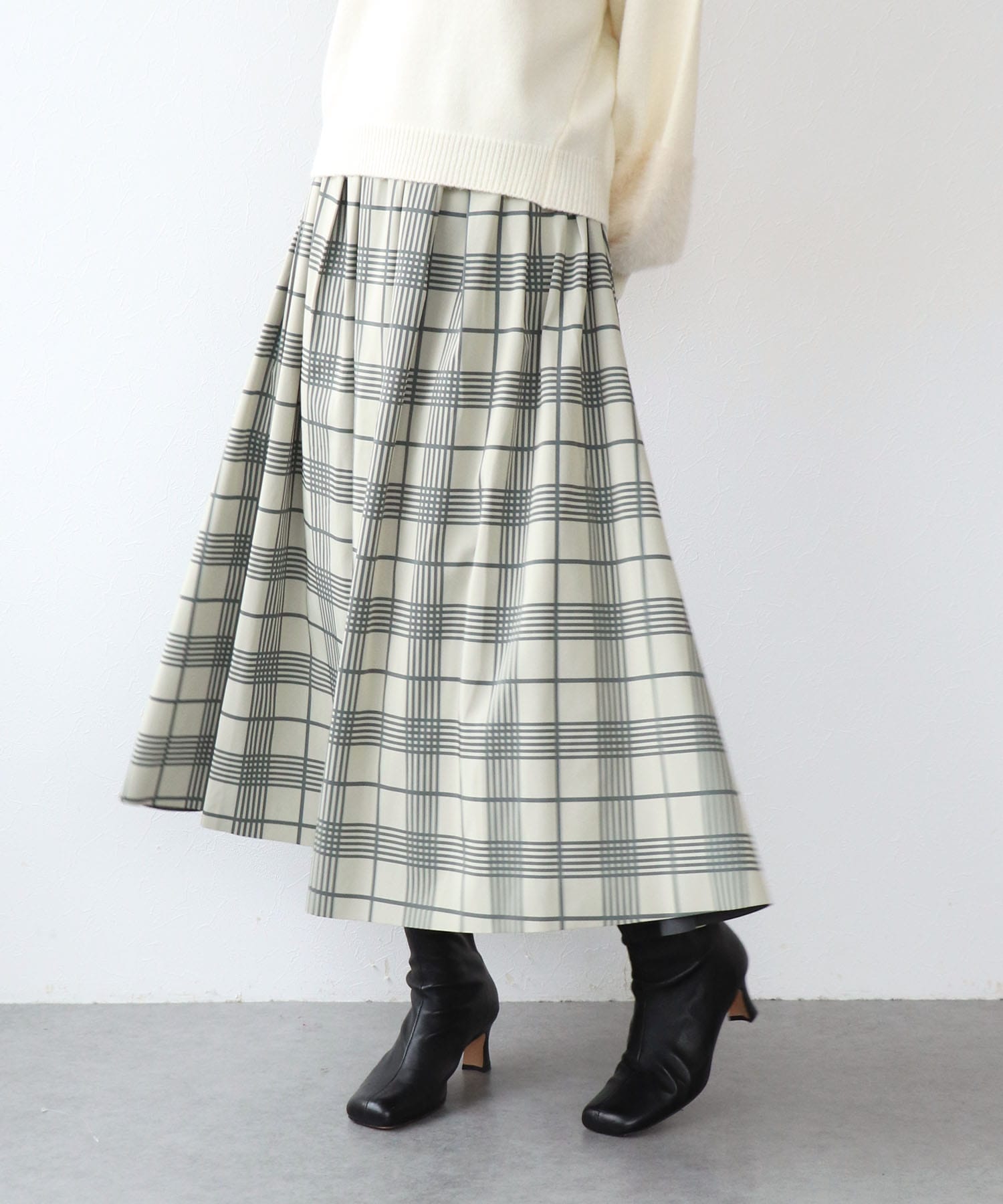 リバーシブルタフタスカート