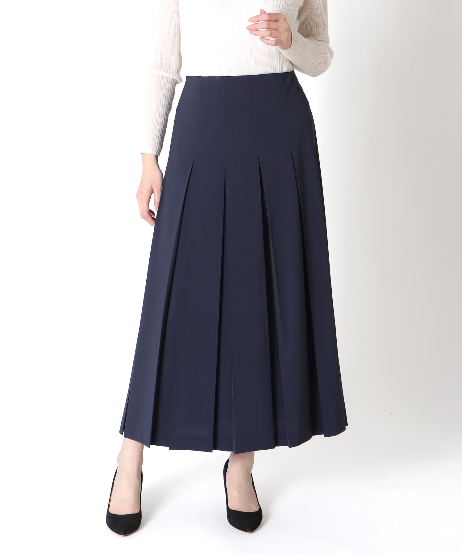 クールドライタッチタックスカート | AND ON JIONE STORE（アンドオン
