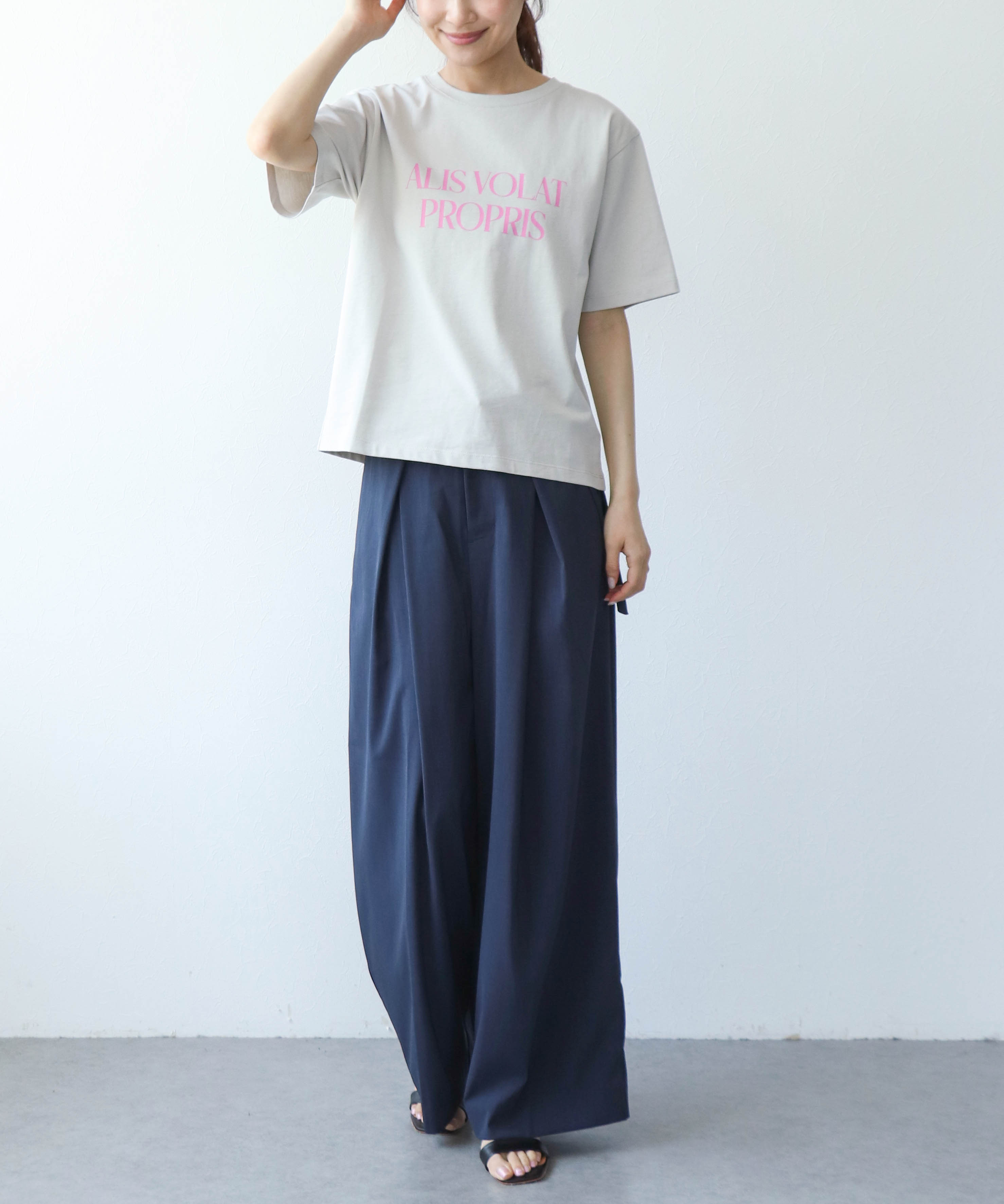 クールドライタッチタックワイドパンツ
