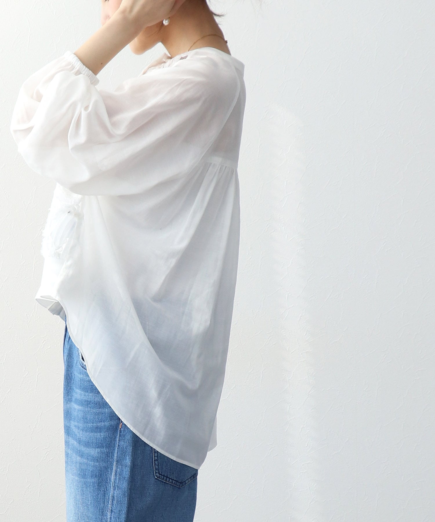 テープ刺繍レースカーディガン