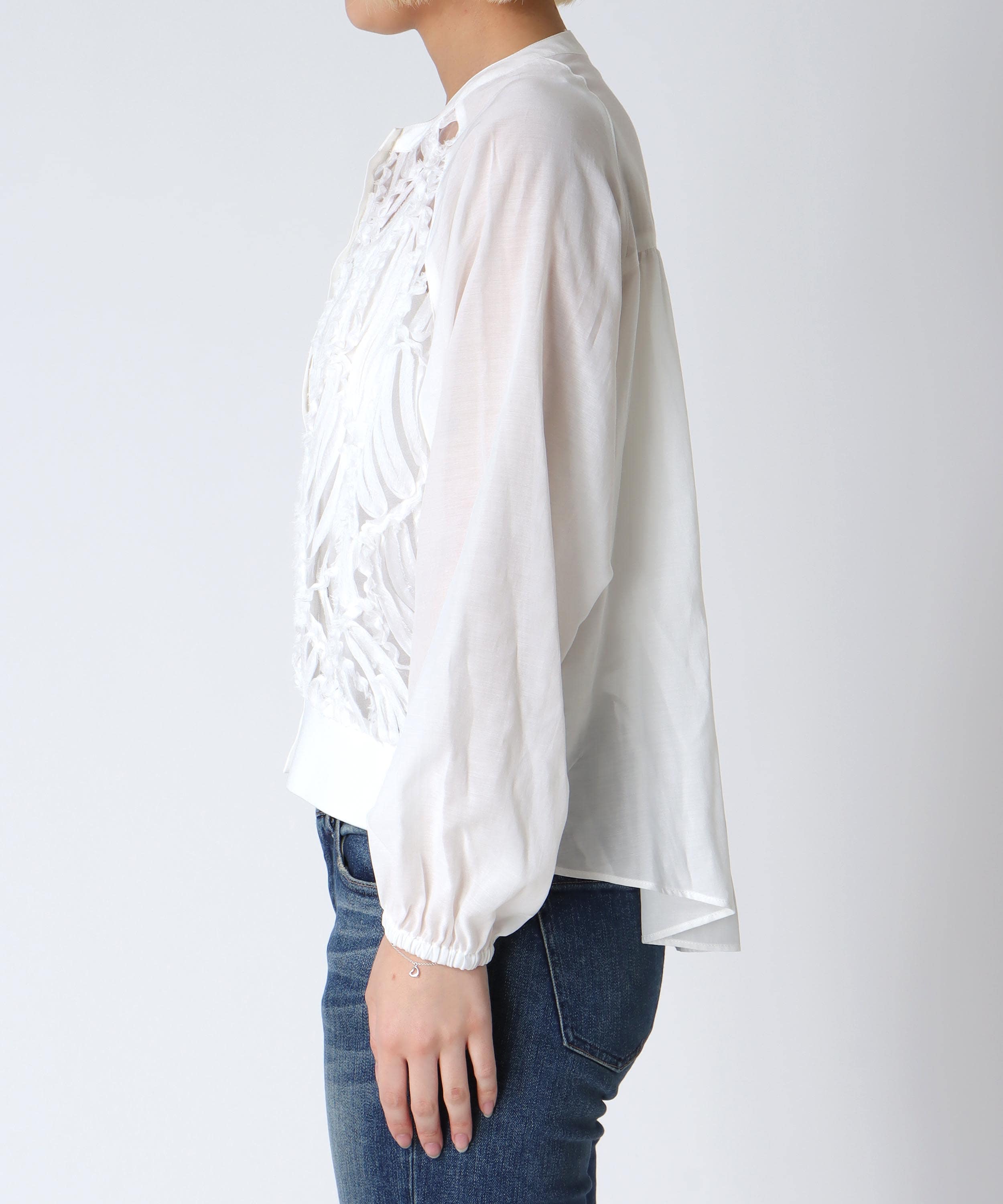 テープ刺繍レースカーディガン