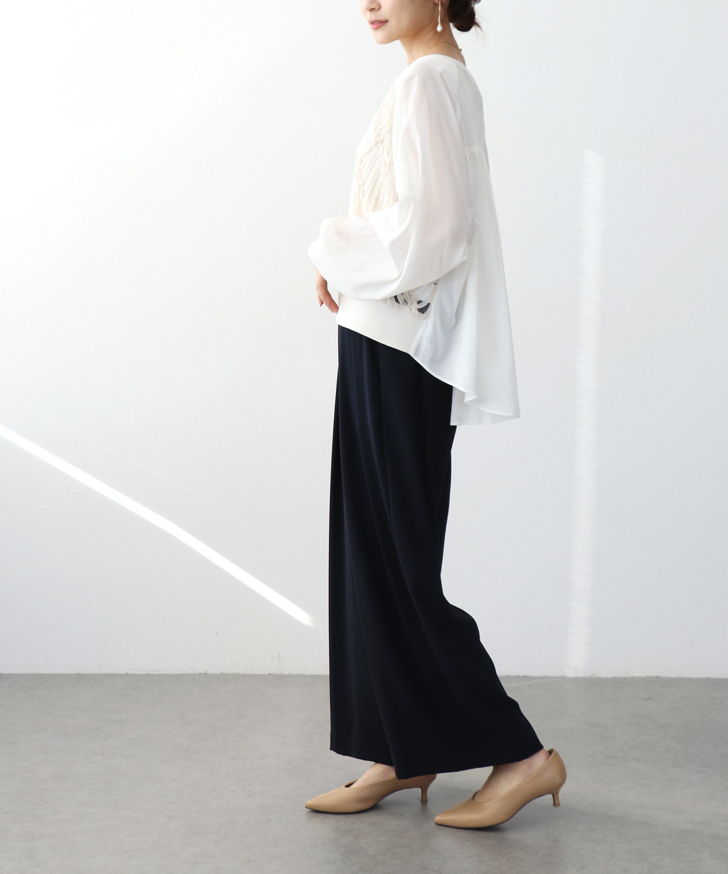 テープ刺繍レースカーディガン