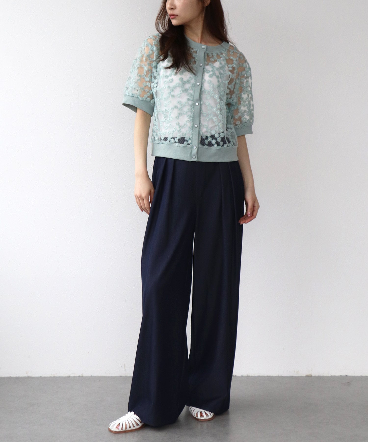 前後2WAYデイジー刺繍レースカーディガン