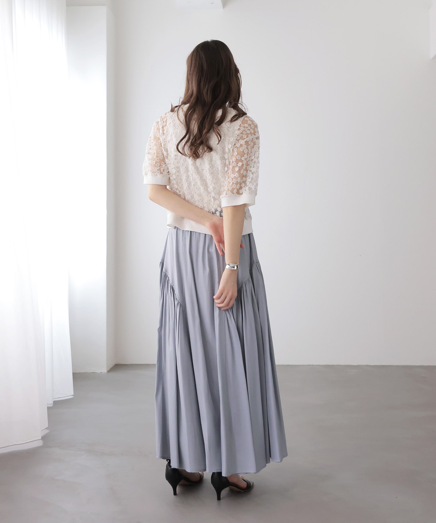 前後2WAYデイジー刺繍レースカーディガン