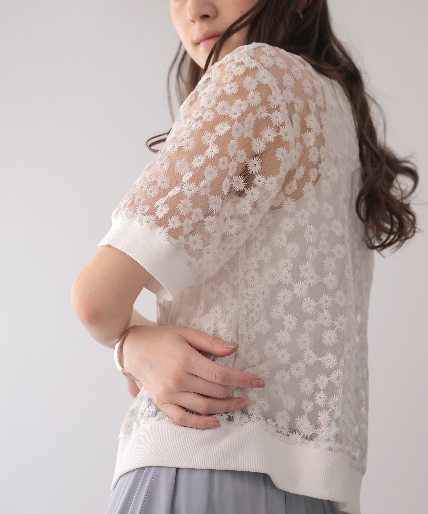 前後2WAYデイジー刺繍レースカーディガン