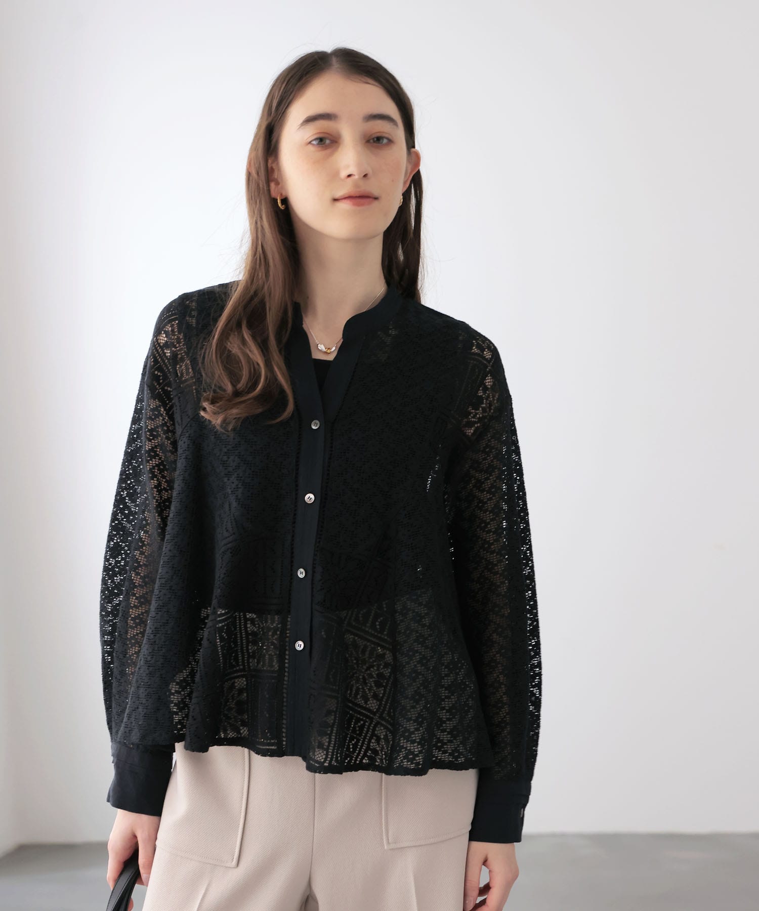 ラッセルレースブラウス